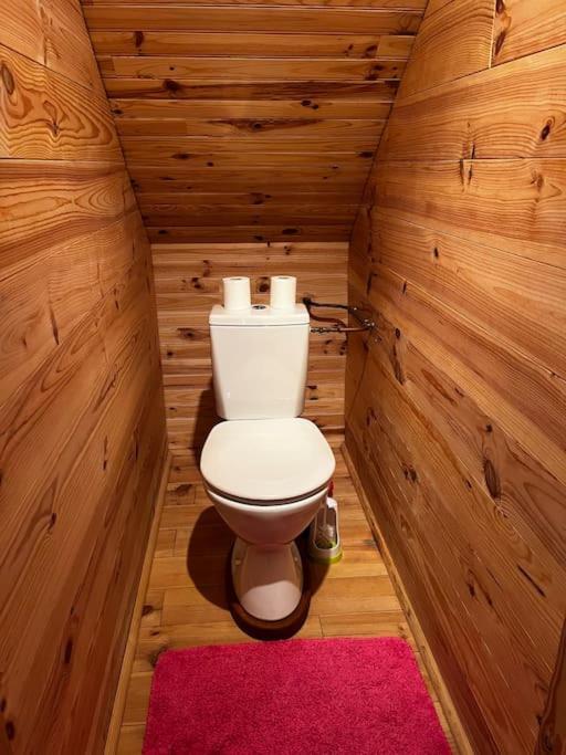 Gite A La Ferme Au Coeur De L'Auvergne Saint-Hippolyte  Esterno foto